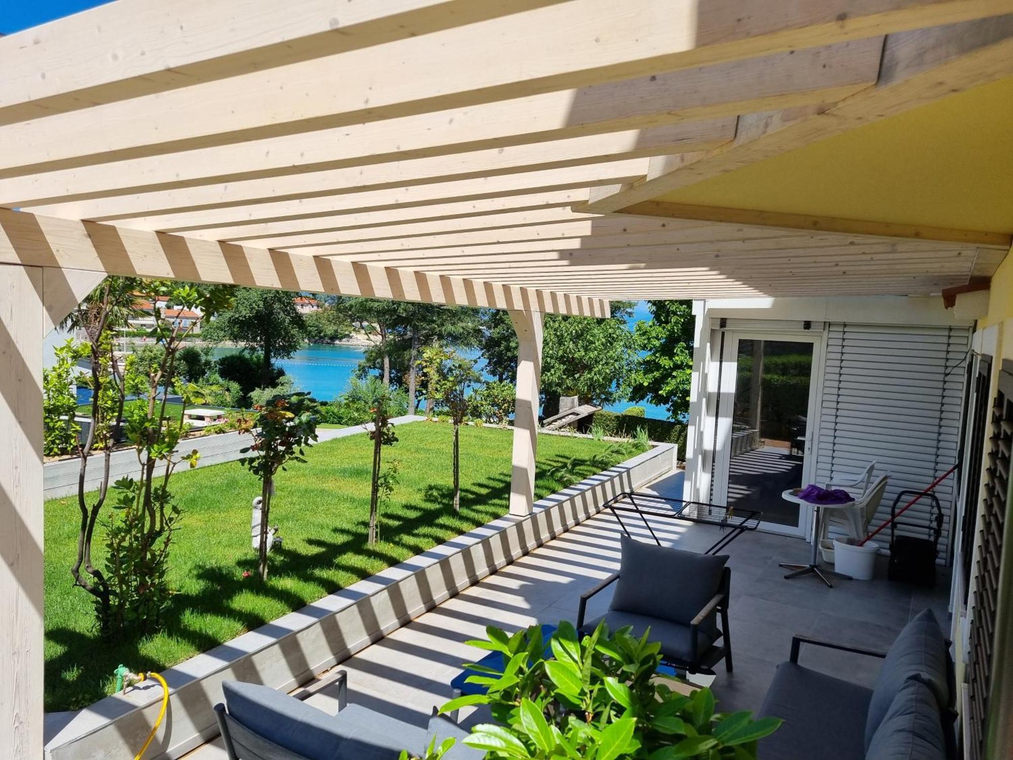Maestral Apartments Малинска Экстерьер фото